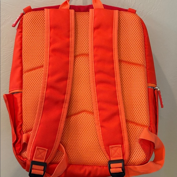 VIP kid.  Backpack orange - Picture 4 of 4